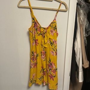 Lightly worn (2x) beach riot summer dress